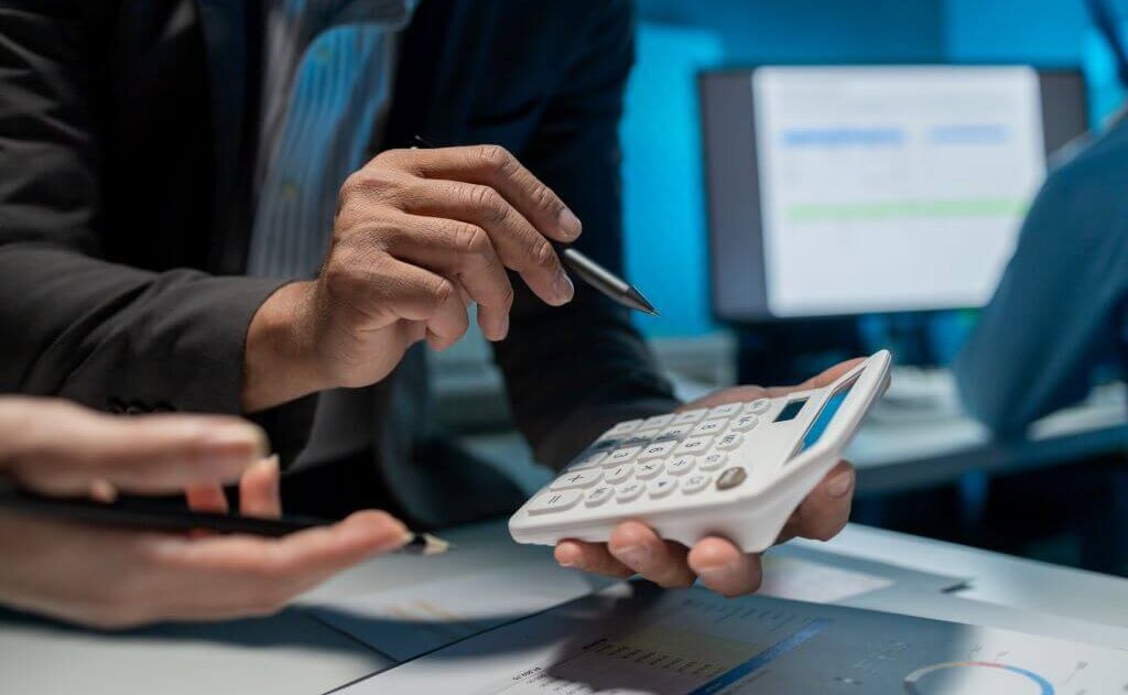 Small Business accountants working on Payroll Services | PWR Accounting & Tax Advisors